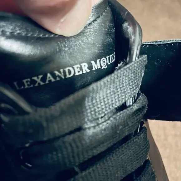 Alexander McQueen Larry Oversized Platform Sneaker Black Red Studded Strap 10 US - Picture 15 of 16